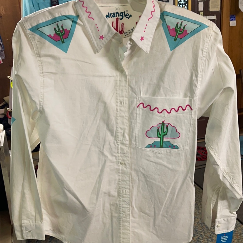 Wrangler ladies button down